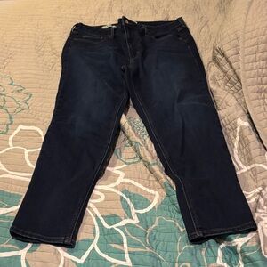 Universal Thread Women's Straight Leg Jeans - Deep Blue